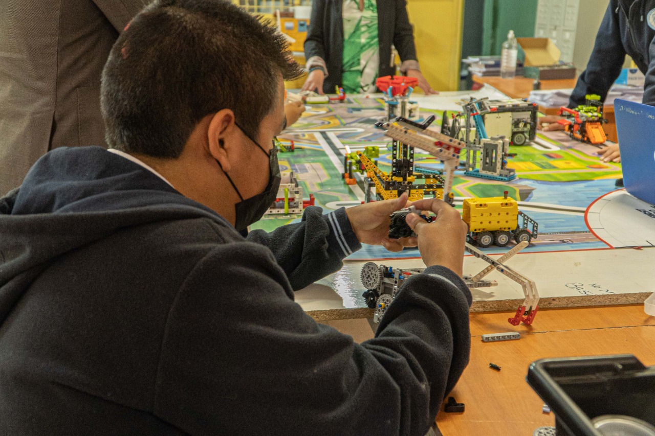 Alumnos Del Liceo Bicentenario B-9 De Calama Participarán En Zonal De ...