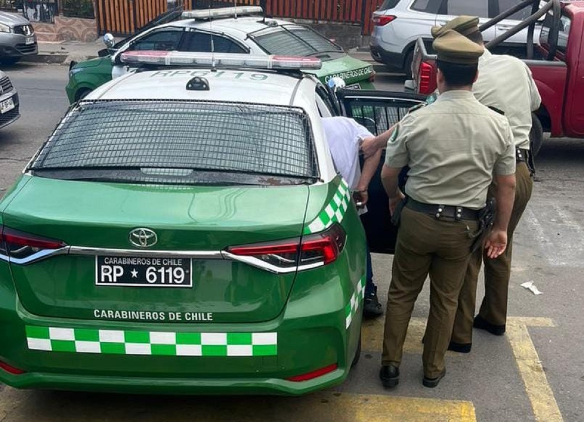 Carabineros de Calama detiene a sujeto por robo por sorpresa: Tenía 5 ...